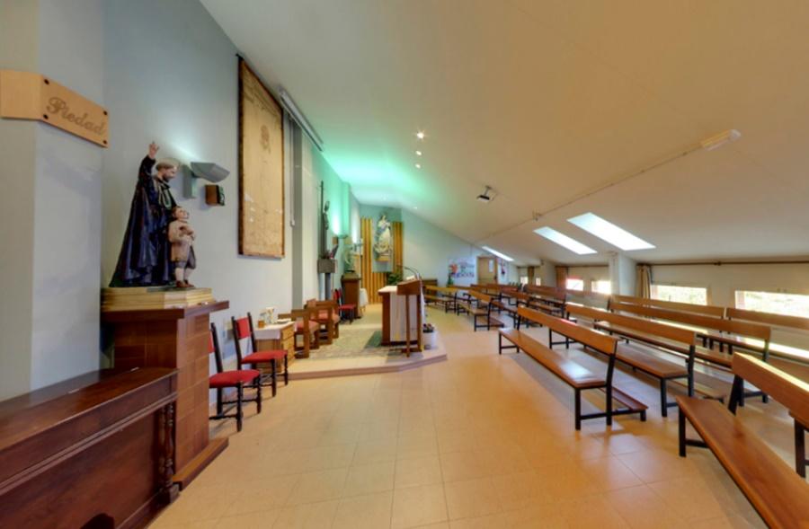 Residencia Albergue Jaca Buitenkant foto