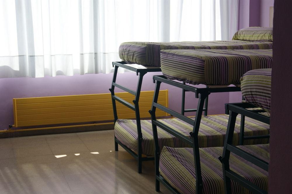 Residencia Albergue Jaca Buitenkant foto