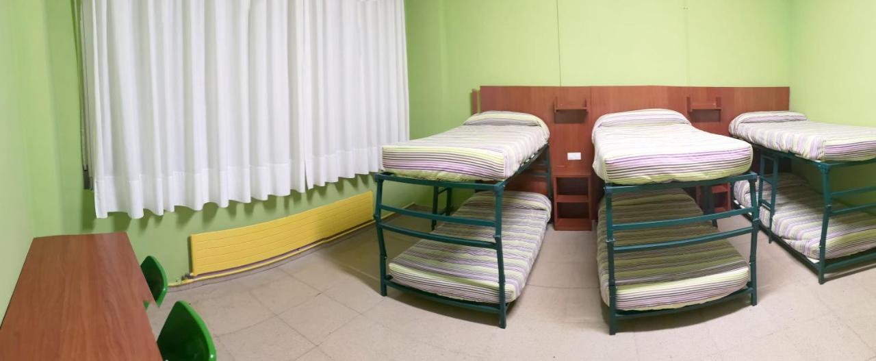 Residencia Albergue Jaca Buitenkant foto